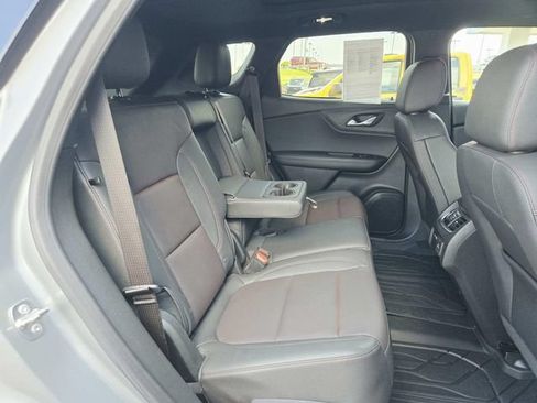 Certified 2024 Chevrolet Blazer RS w/ Enhanced Convenience Package AWD/4WD image 12