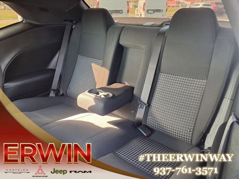 Certified 2022 Dodge Challenger R/T image 5