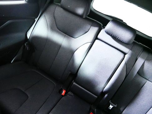 Used 2022 Hyundai Santa Fe SEL AWD/4WD image 12