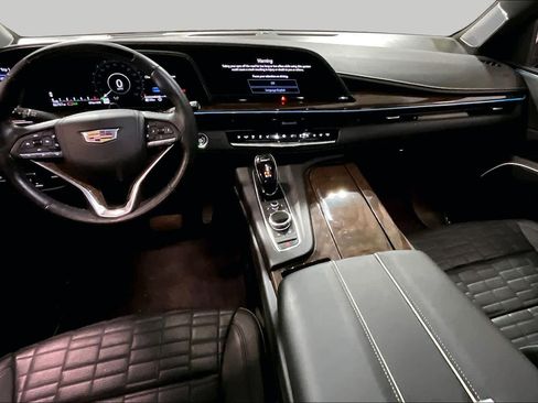 Used 2022 Cadillac Escalade Sport Platinum AWD/4WD image 16