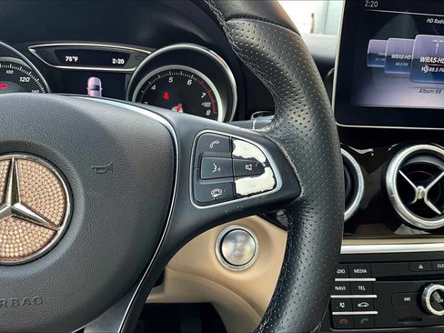Used 2018 Mercedes-Benz CLA 250 image 23