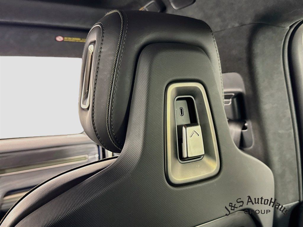 Used 2024 Rivian R1S Adventure Dual AWD/4WD image 33