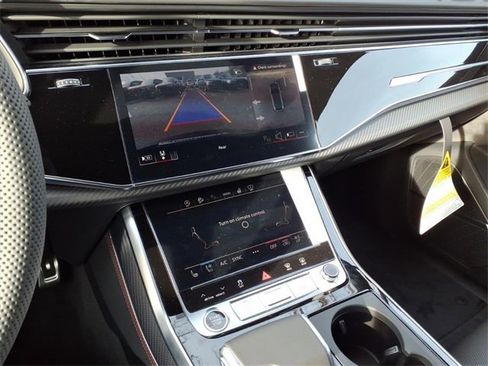 New 2026 Audi Q7 3.0T Prestige image 11