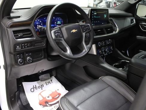 Used 2024 Chevrolet Tahoe Premier AWD/4WD image 44
