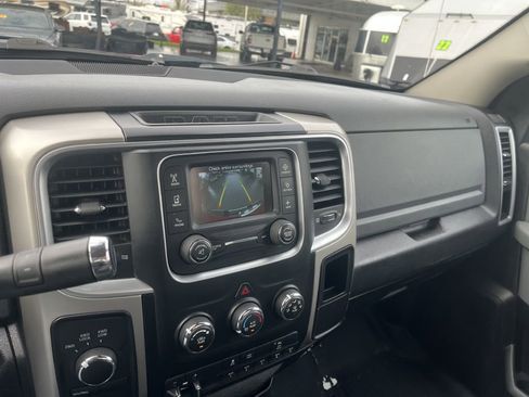 Used 2018 RAM 2500 SLT w/ Snow Chief Group image 24