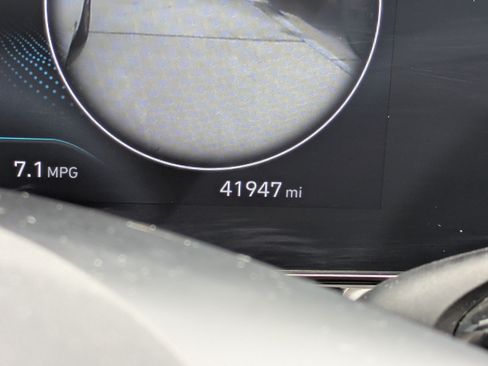 Certified 2024 Hyundai Elantra Limited FWD image 30