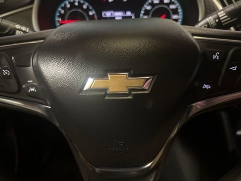 Used 2023 Chevrolet Malibu LT image 37