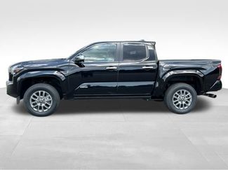 Certified 2024 Toyota Tacoma Limited w/ Limited Package (LT) AWD/4WD video 2