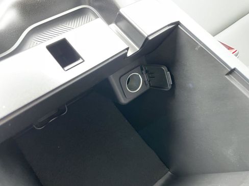 New 2026 Ford Explorer Active w/ Active Comfort Package RWD image 29