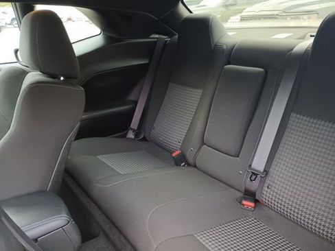 Used 2022 Dodge Challenger R/T Scat Pack w/ Driver Convenience Group image 7