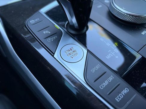 Used 2020 BMW 330i 330i w/ Driving Assistance Package image 28