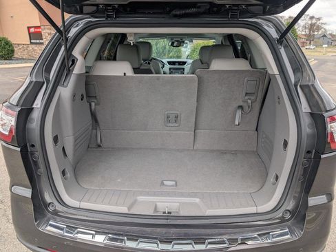 Used 2015 Chevrolet Traverse LTZ image 13