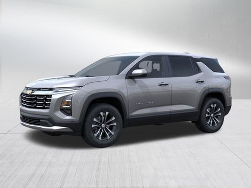 New 2026 Chevrolet Equinox LT FWD image 2