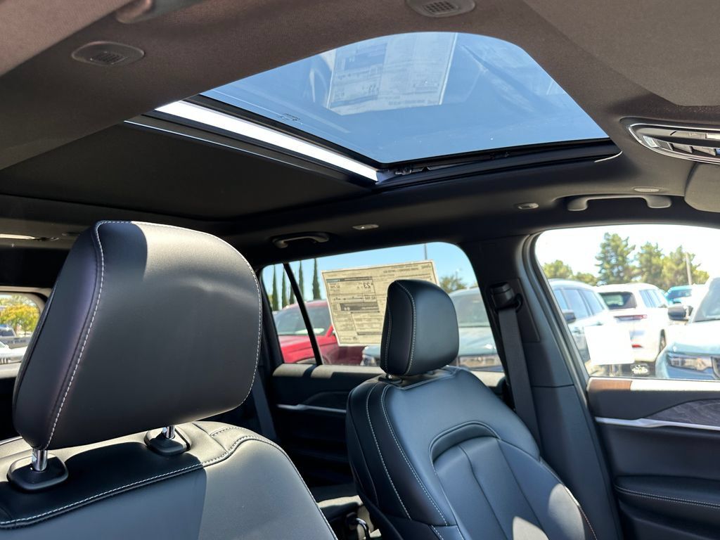 New 2026 Jeep Grand Cherokee L Limited w/ Limited Altitude Package RWD image 17