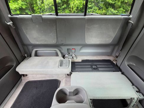 Used 2005 Toyota Tacoma PreRunner RWD image 32