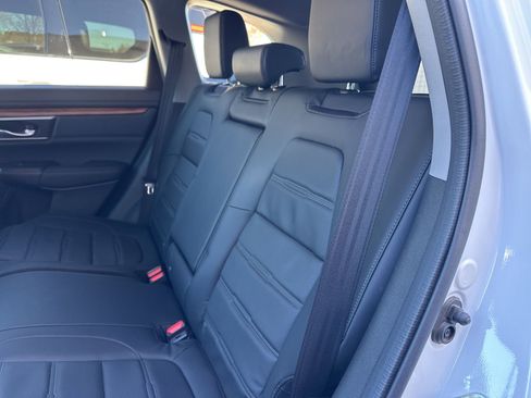 Used 2020 Honda CR-V Touring image 18