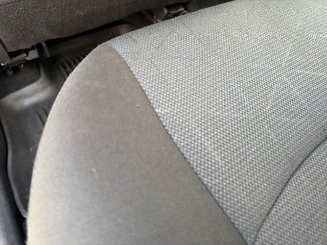 Used 2025 Toyota RAV4 XLE FWD image 16