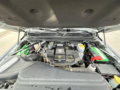 Used 2021 RAM 2500 Laramie image 30