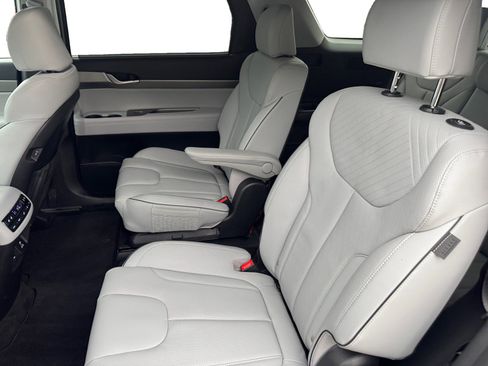 Used 2025 Hyundai Palisade SEL image 13