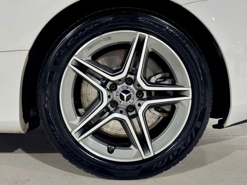 Used 2022 Mercedes-Benz E 450 4MATIC Coupe image 31