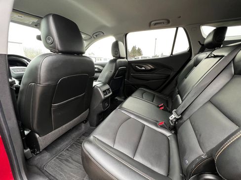 Used 2019 GMC Terrain SLT w/ Preferred Package image 19