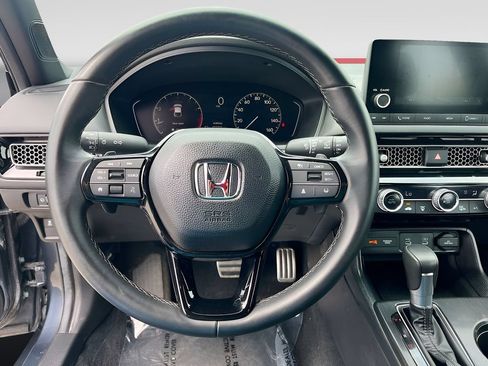 Used 2025 Honda Civic Sport image 11