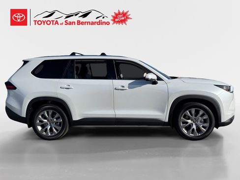 New 2026 Toyota Grand Highlander AWD Hybrid image 6