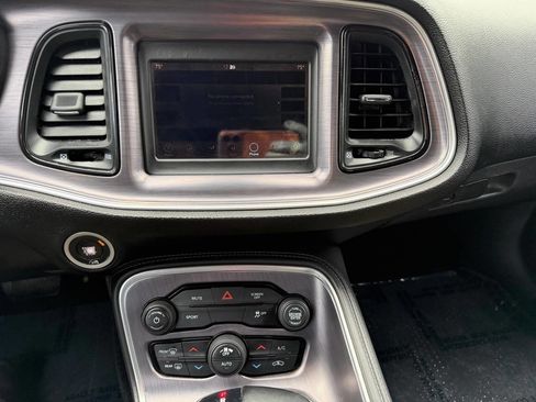 Used 2018 Dodge Challenger SXT w/ Super Sport Group (SS/T) image 25