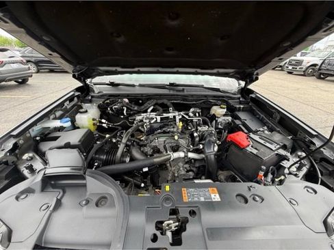 Used 2025 Ford Ranger Lariat w/ Black Appearance Package RWD image 36