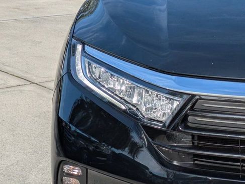 Used 2023 Honda Odyssey EX-L image 13