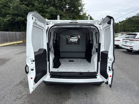 Used 2022 RAM ProMaster City Tradesman FWD image 26