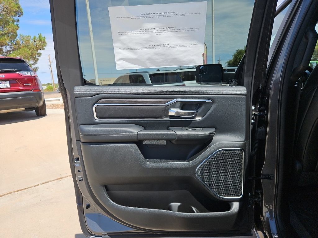New 2026 RAM 1500 Laramie w/ Sport Appearance Package AWD/4WD image 14
