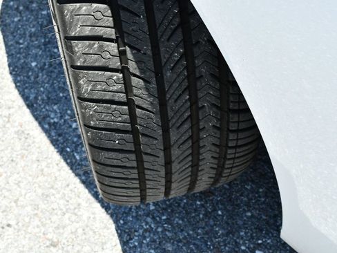 Used 2023 Genesis G70 3.3T RWD image 49
