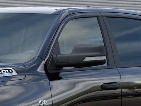 New 2026 RAM 1500 4x4 Crew Cab image 13