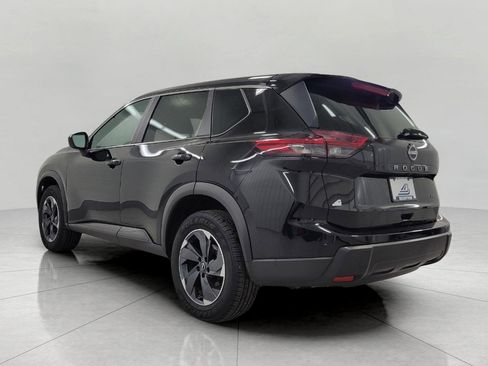 Used 2025 Nissan Rogue SV image 20