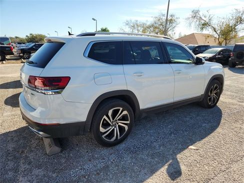Used 2021 Volkswagen Atlas SEL Premium image 5