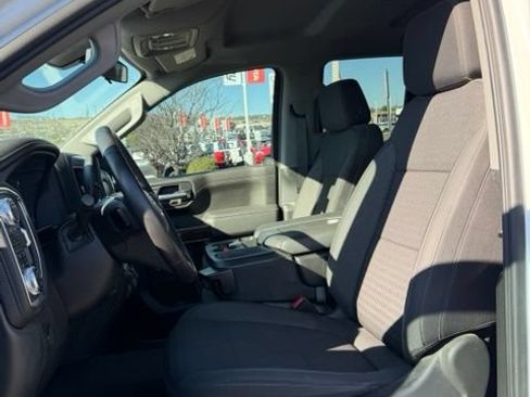 Used 2022 GMC Sierra 1500 Elevation w/ X31 Off-Road Package AWD/4WD image 17