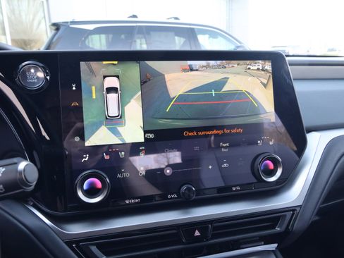 Certified 2025 Lexus TX 350 350 Premium w/ Technology Package image 22