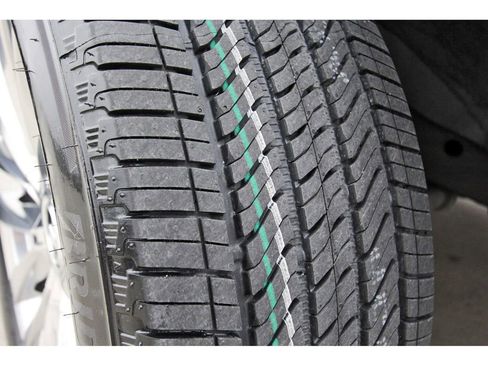 Certified 2023 Cadillac Escalade ESV Premium Luxury image 33