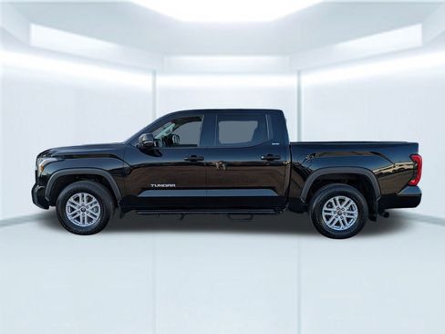 Used 2024 Toyota Tundra SR5 w/ SR5 Premium Package image 2