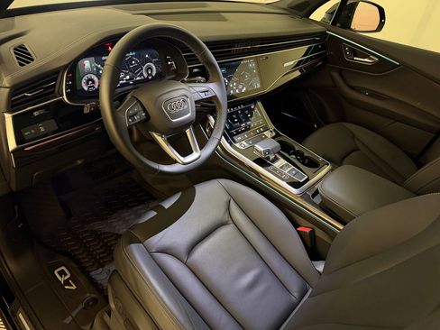 Certified 2026 Audi Q7 2.0T Premium AWD/4WD image 4