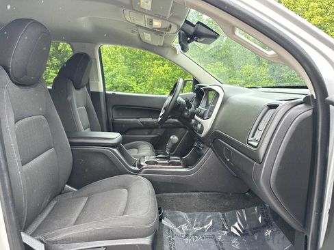 Used 2015 GMC Canyon SLE w/ SLE Convenience Package RWD image 32