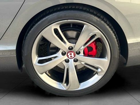 Used 2018 Bentley Flying Spur S V8 image 43