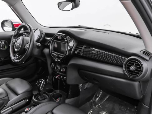 Used 2020 MINI Cooper S image 7