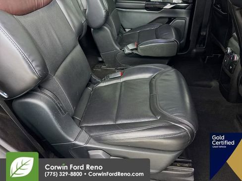 Certified 2021 Ford Explorer Platinum w/ Equipment Group 601A image 33