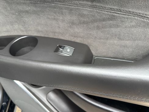 Used 2020 Cadillac Escalade ESV Platinum image 39