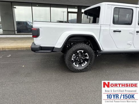 New 2026 Jeep Gladiator Rubicon image 6