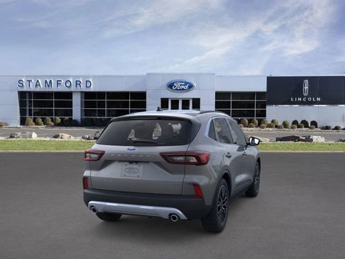 New 2025 Ford Escape SE w/ PHEV Premium Package image 8