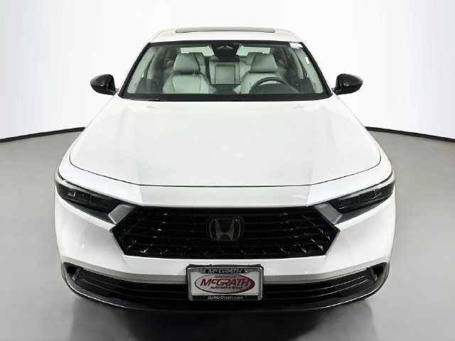 Used 2025 Honda Accord SE image 16