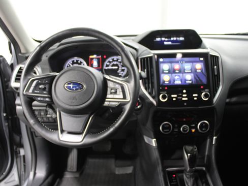 Used 2020 Subaru Forester Touring image 2